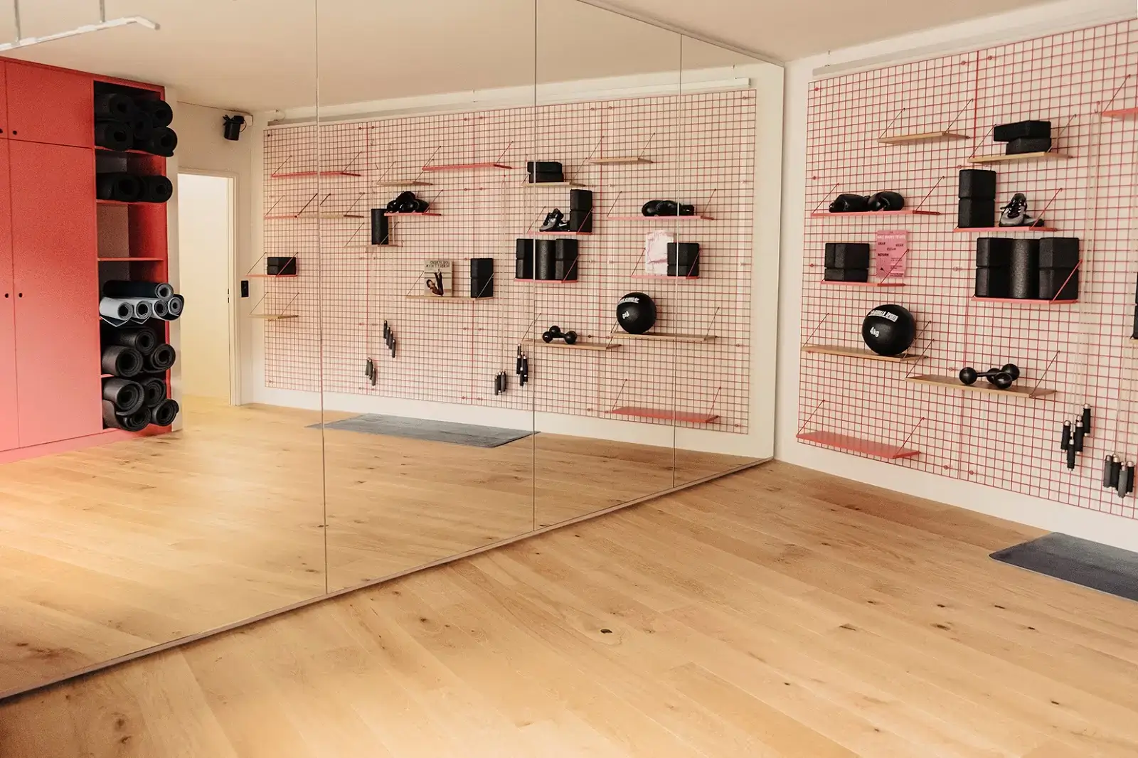 Headsquarter - The Urban interior photo 8