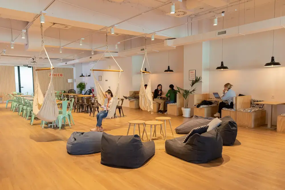 Aticco Bogatell - Coworking Poblenou Barcelona interior photo 8