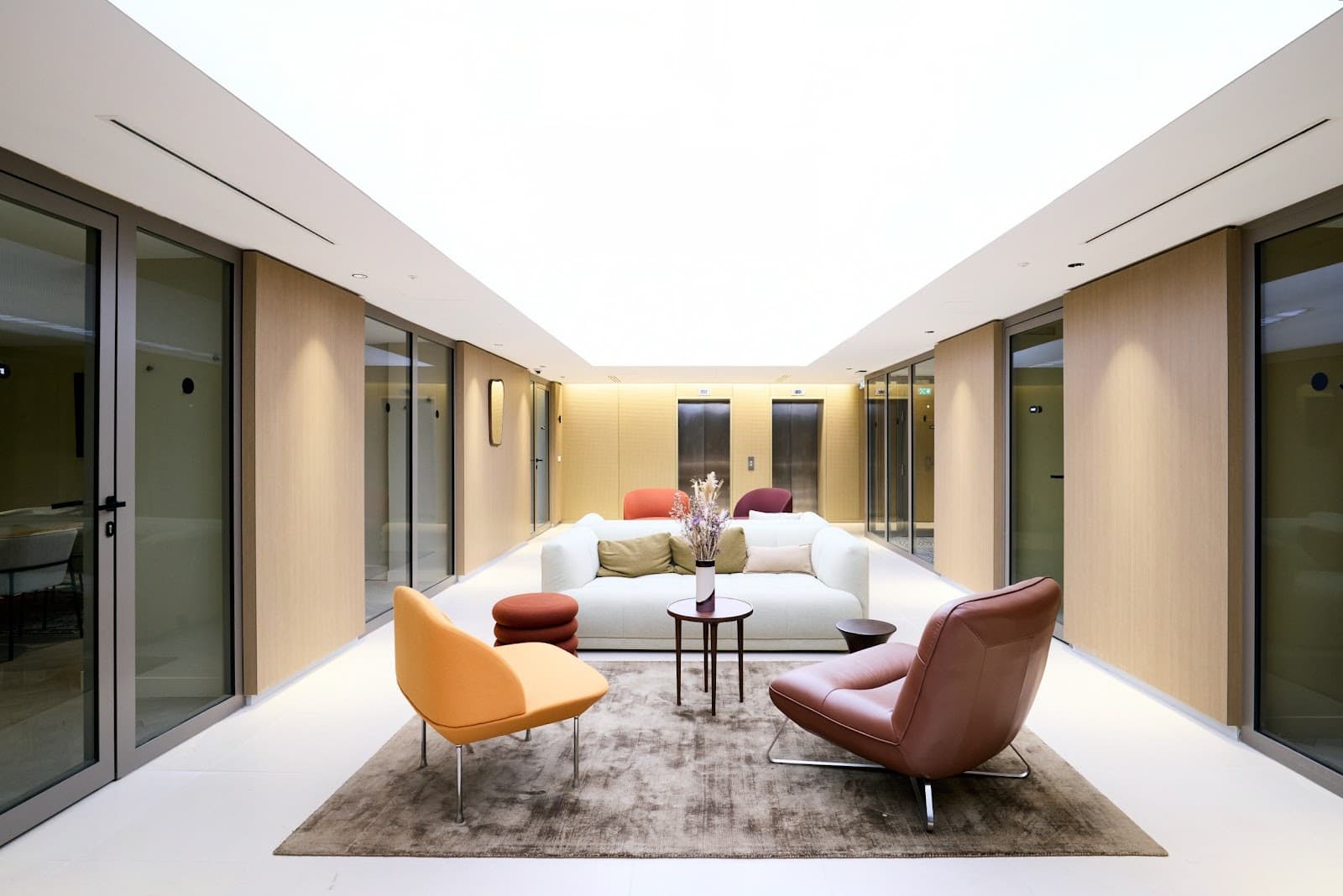 Morning, Miromesnil interior photo 7