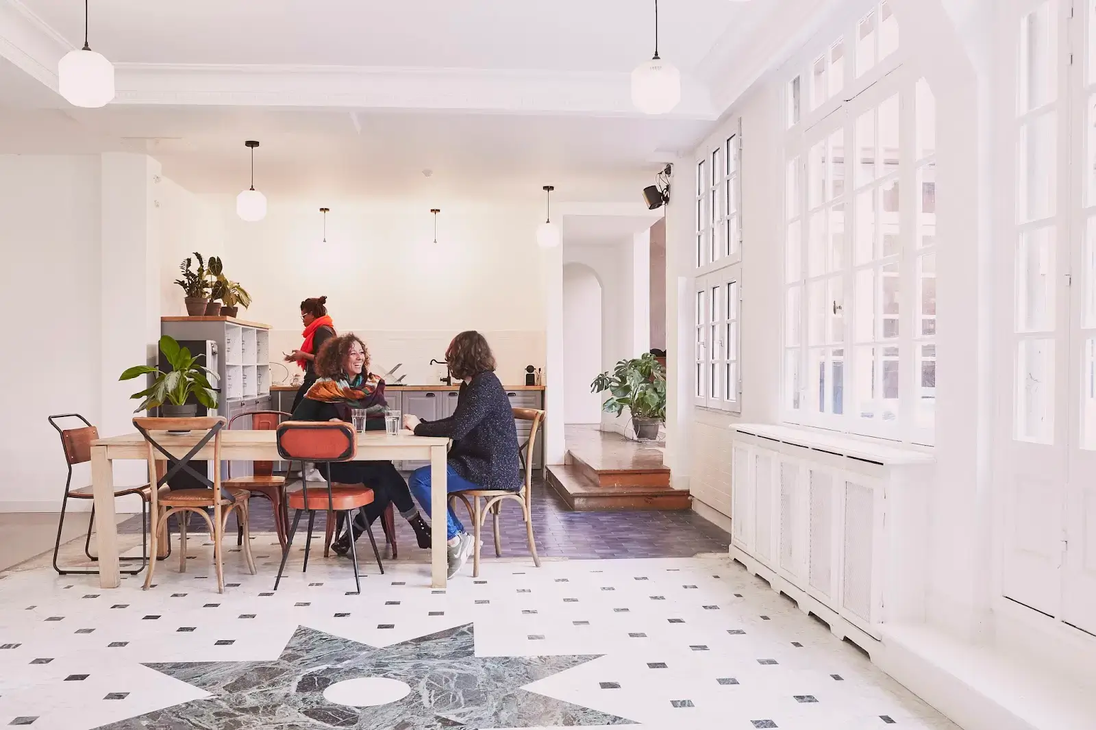 Morning, Gallieni interior photo 3