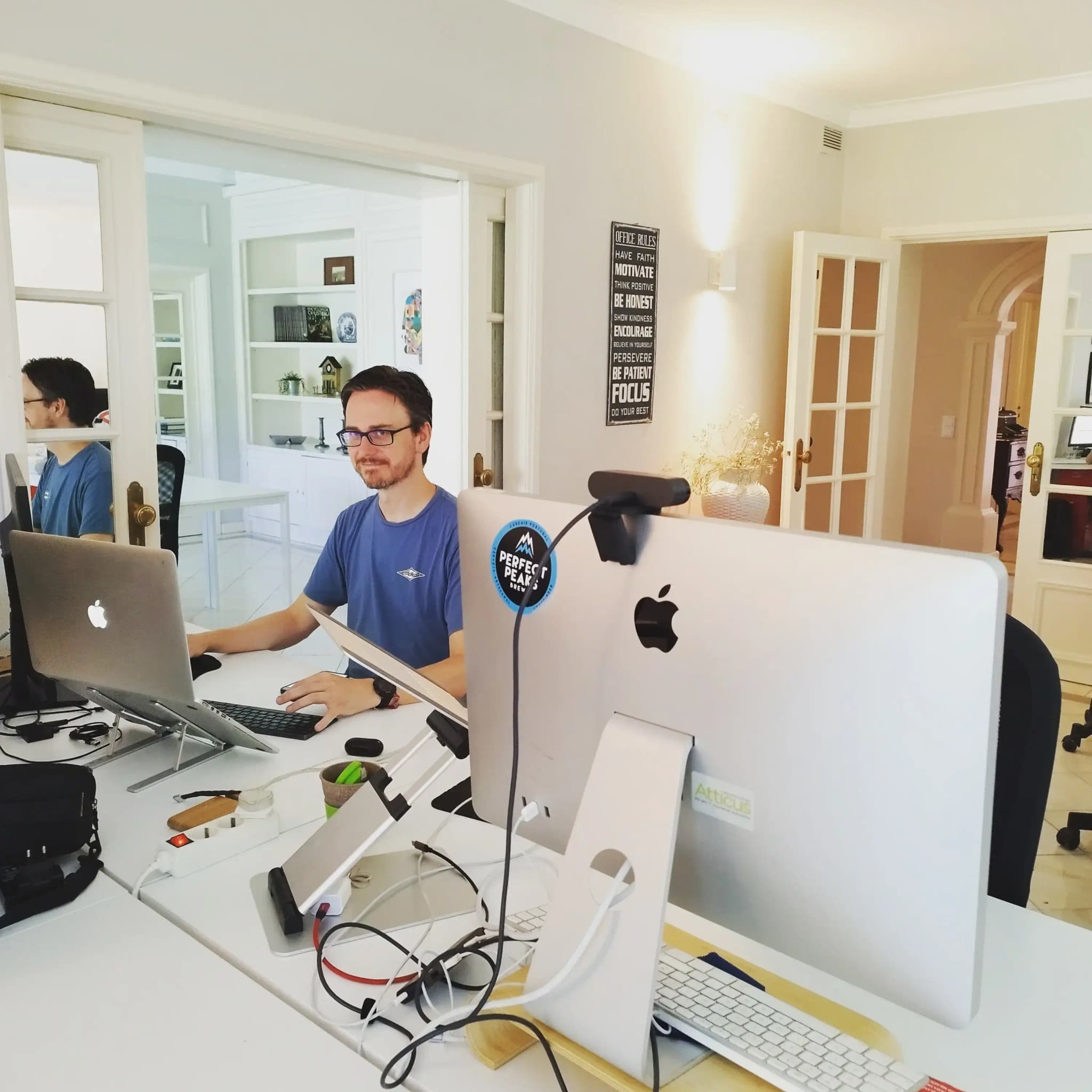 Cowork Cascais interior photo 3