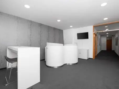 Regus Düsseldorf Neuer Zollhof interior photo 7