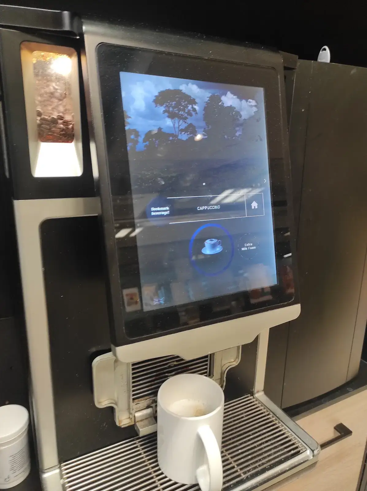 O4 Four interior photo 10