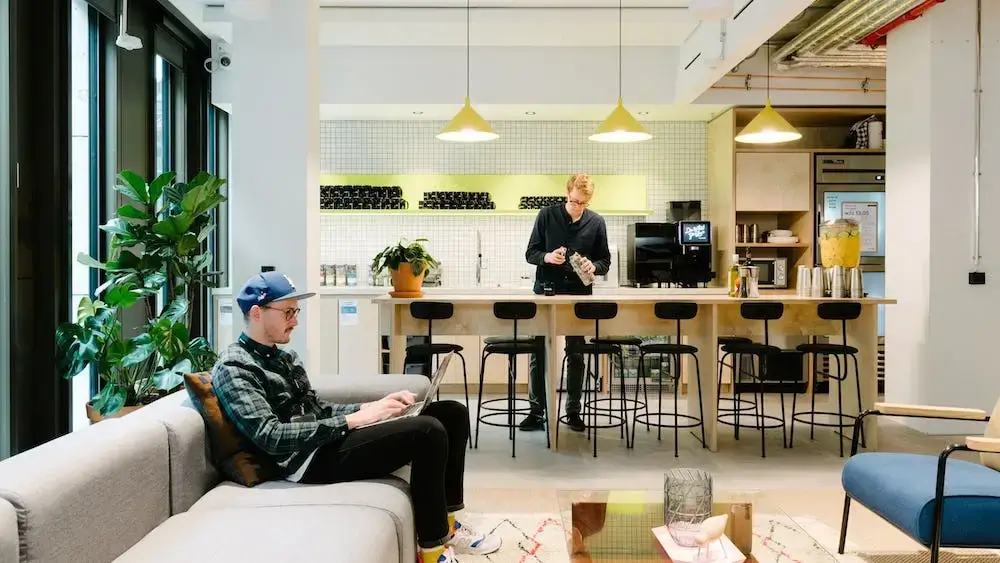 WeWork Taunusanlage interior photo 7