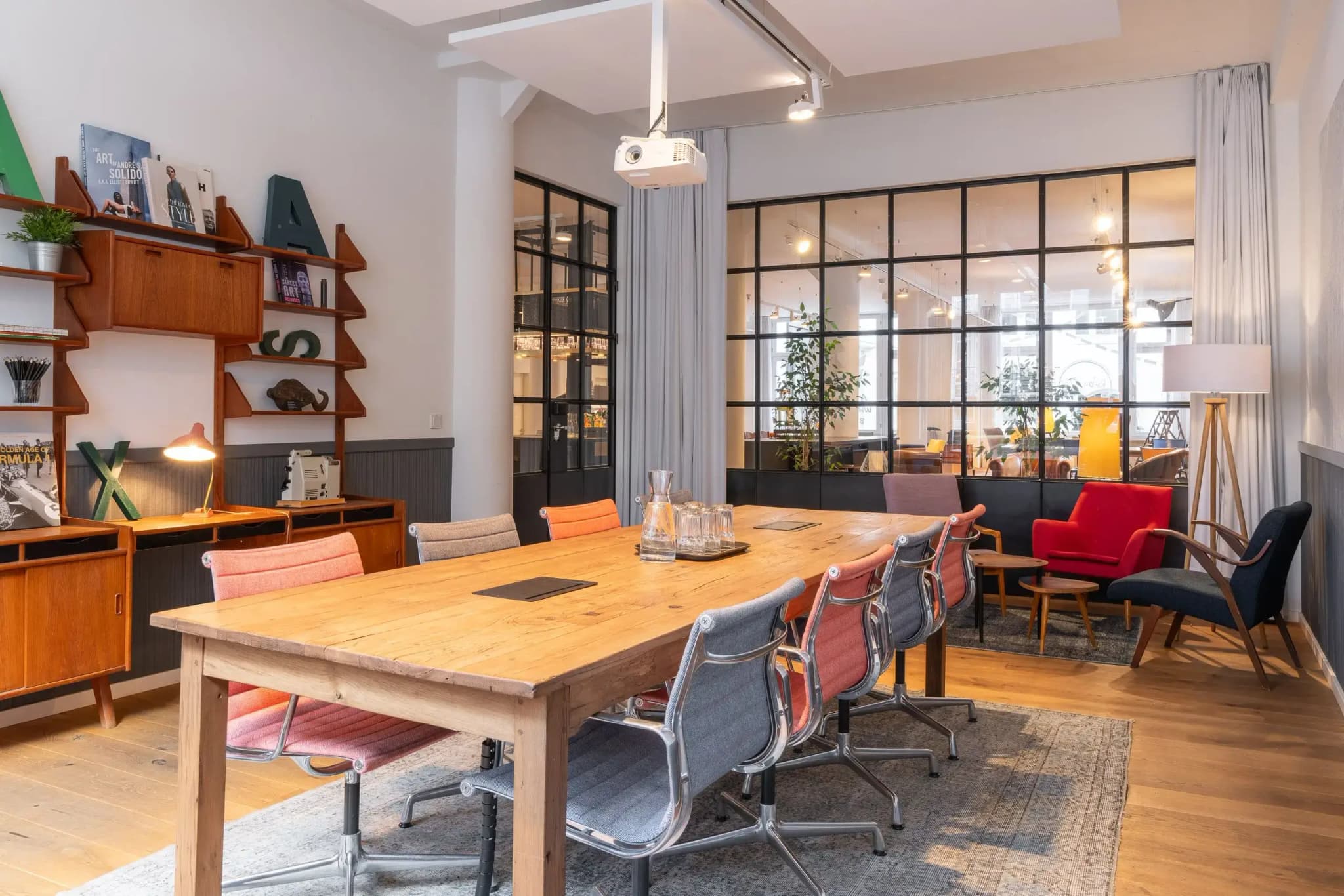 Ruby Hans Workspaces Hamburg interior photo 5