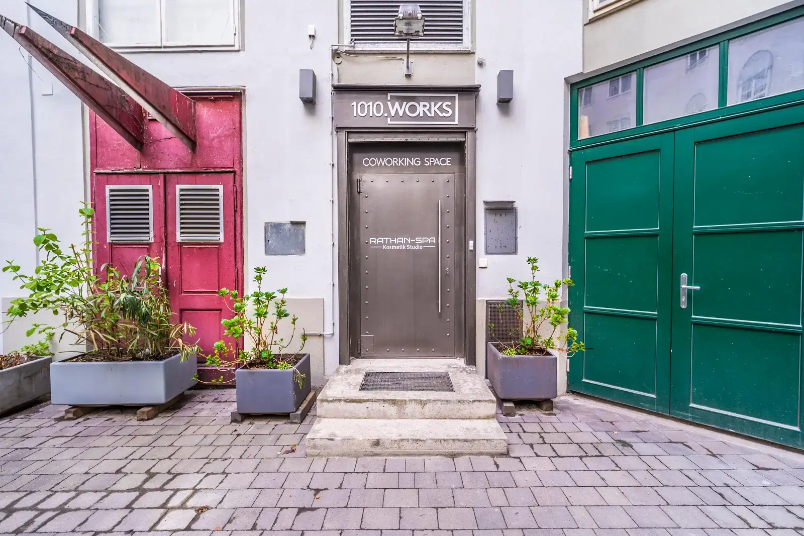 1010 Works interior photo 2