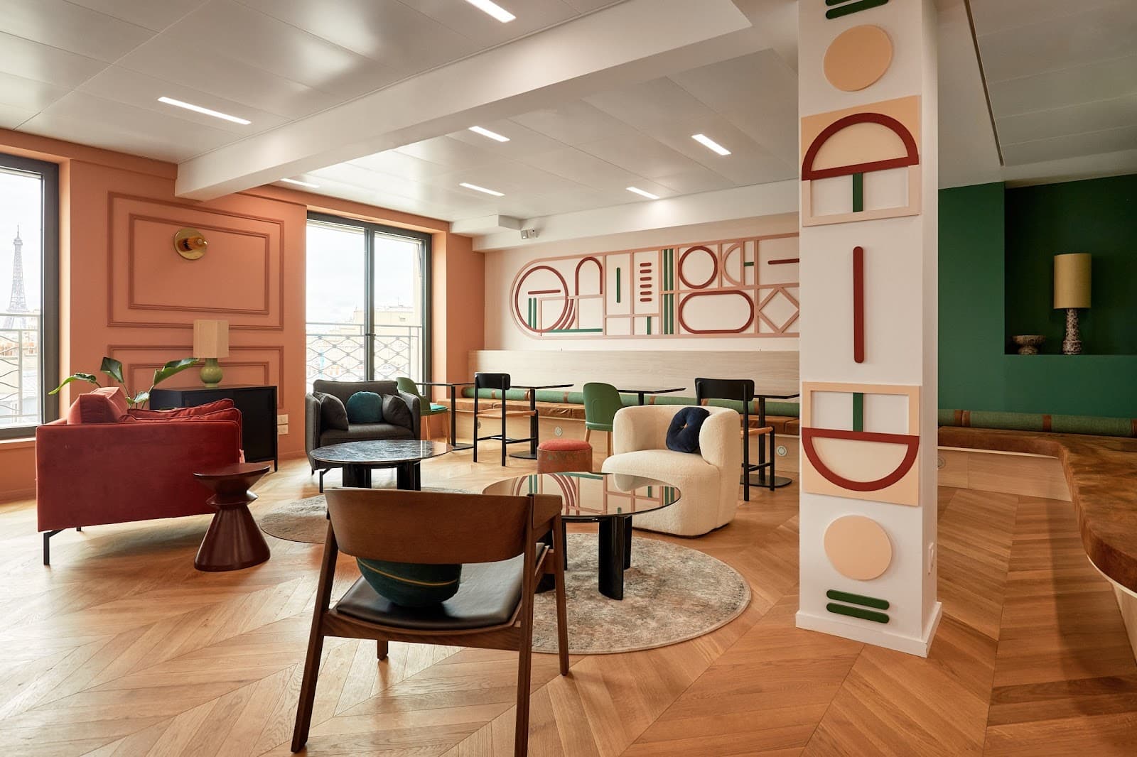 Morning, Faubourg Saint-Honoré interior photo 3