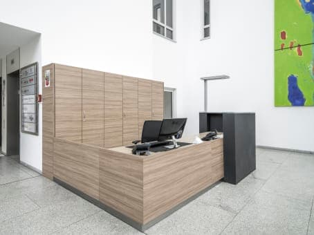 Regus Eschborn Business Park interior photo 4