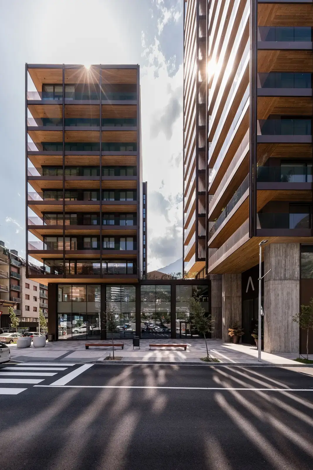 Monday Escaldes interior photo 2