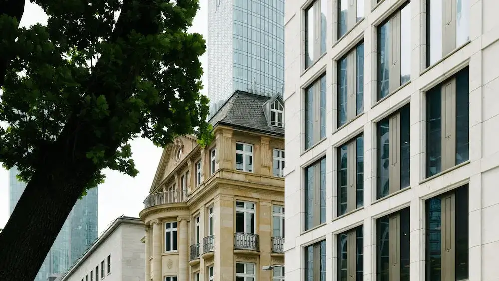 WeWork Taunusanlage interior photo 6