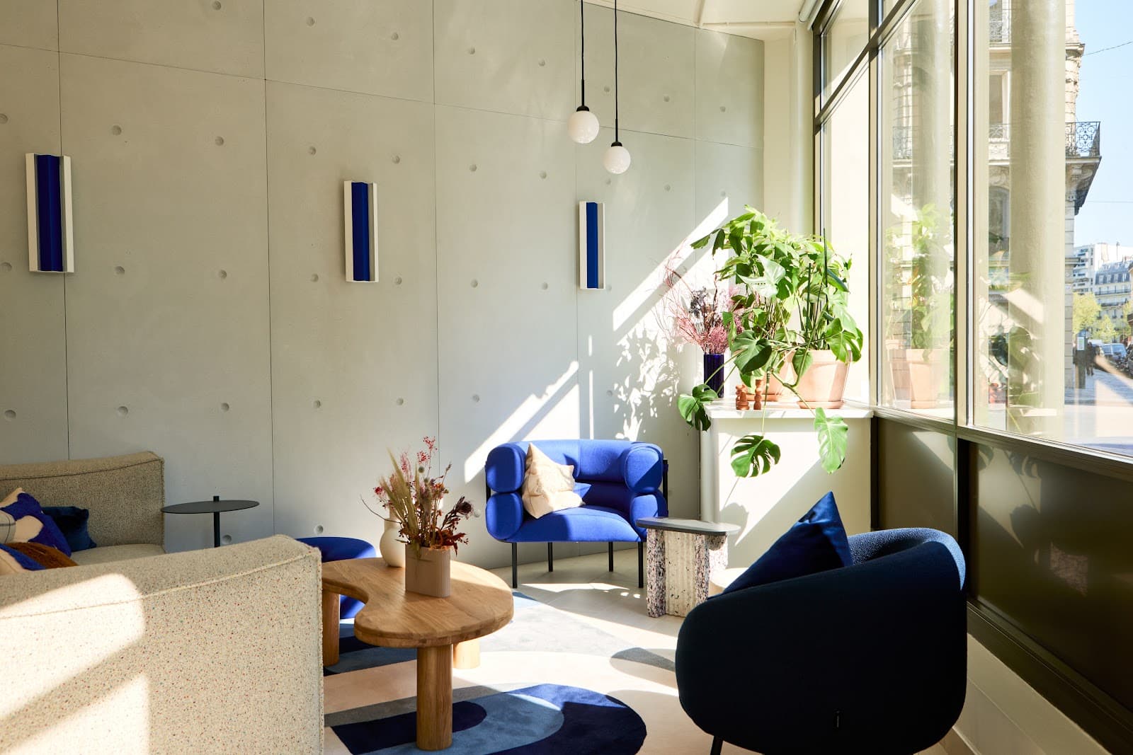 Morning, Beaurepaire interior photo 2