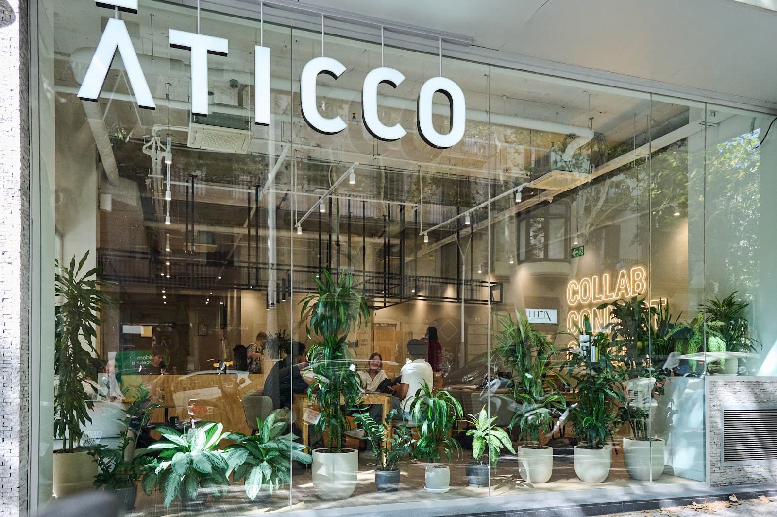 Aticco Bailén - Coworking Eixample Dreta interior photo 4