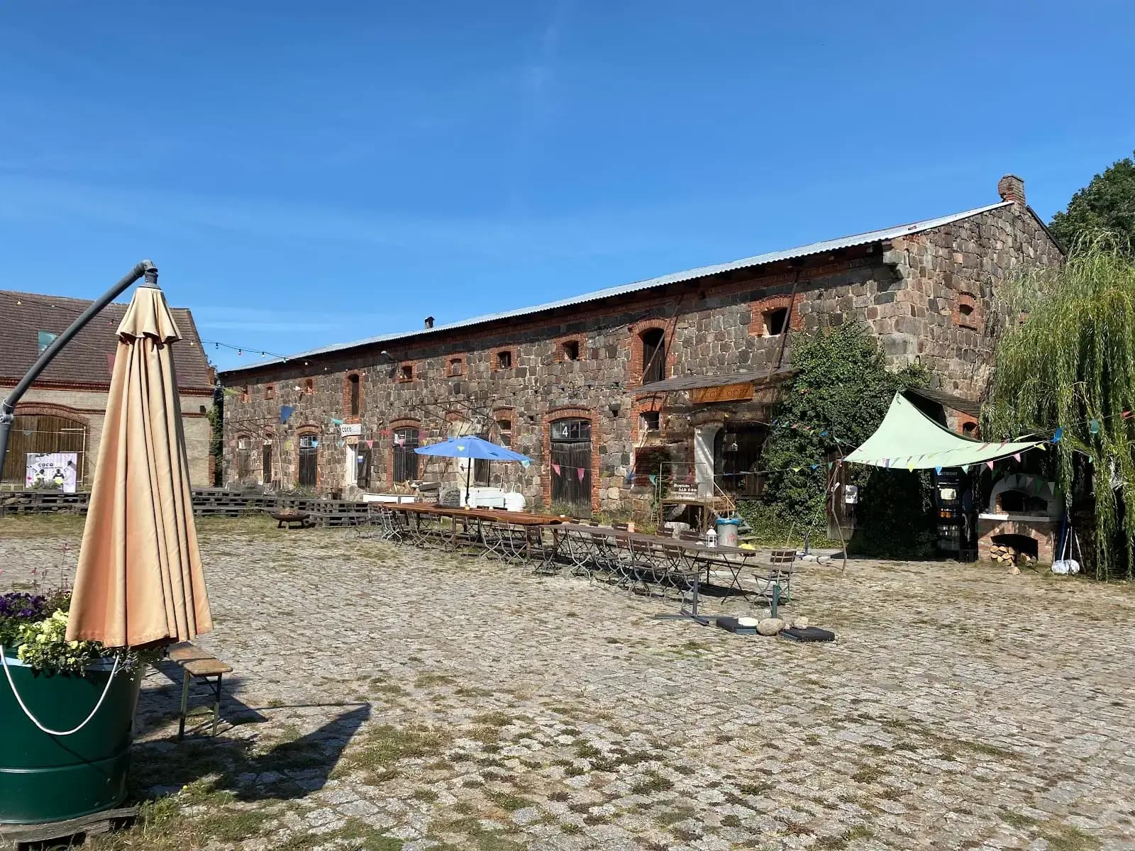 Coconat Coliving interior photo 8