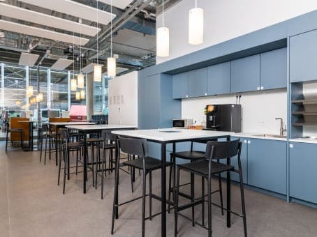 Regus Bad Homburg Basler Straße interior photo 6