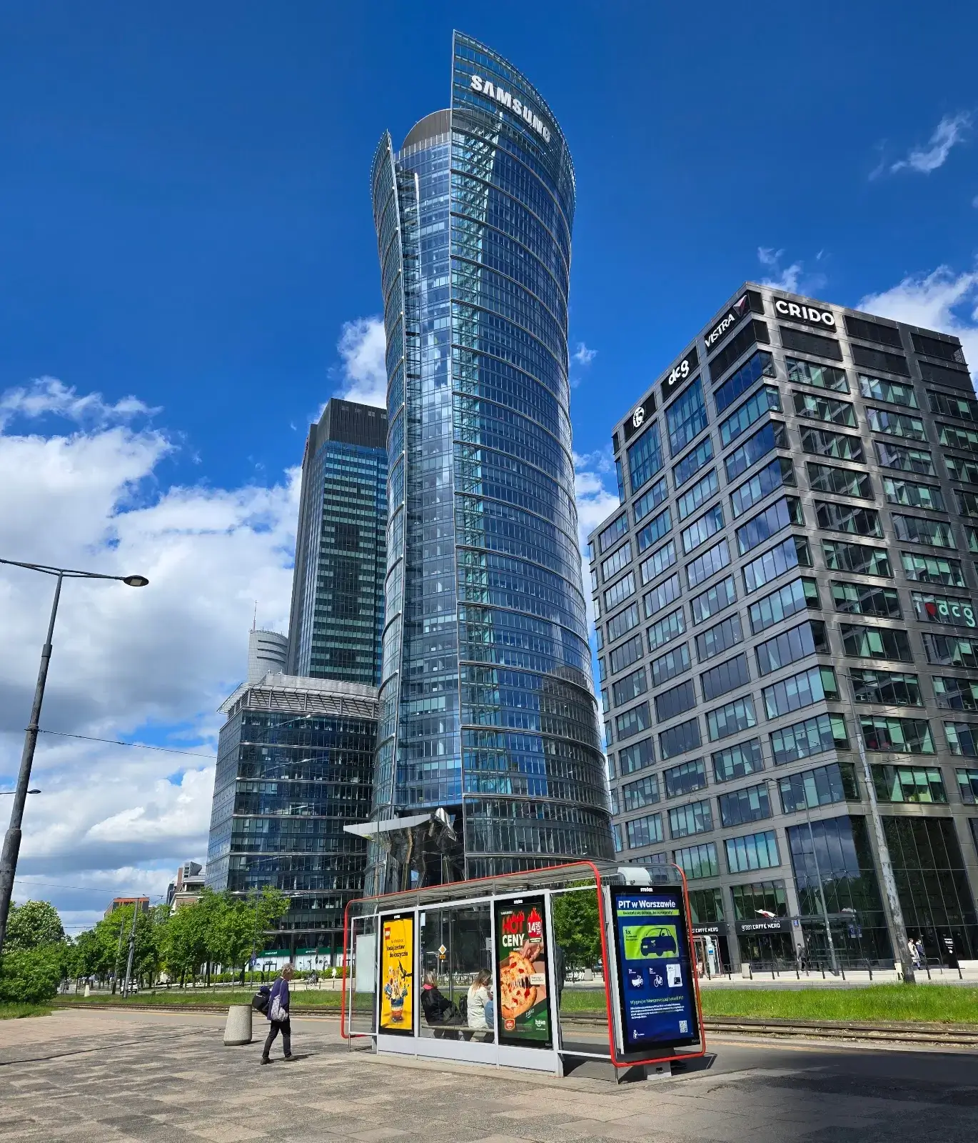 myhive Warsaw Spire interior photo 6