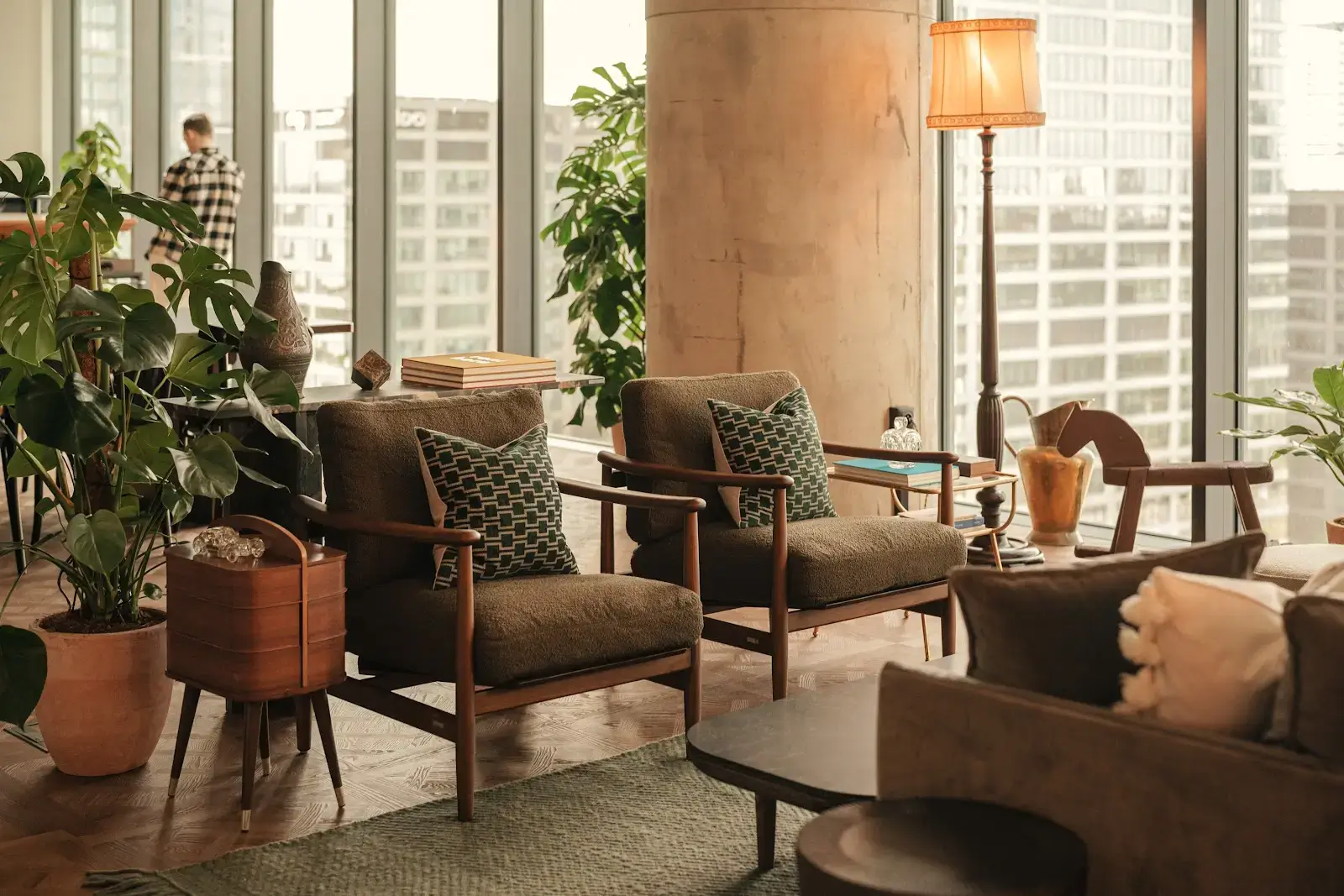 Mindspace Skyliner interior photo 5