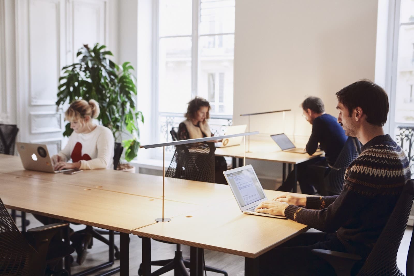 Morning, Toudic interior photo 7