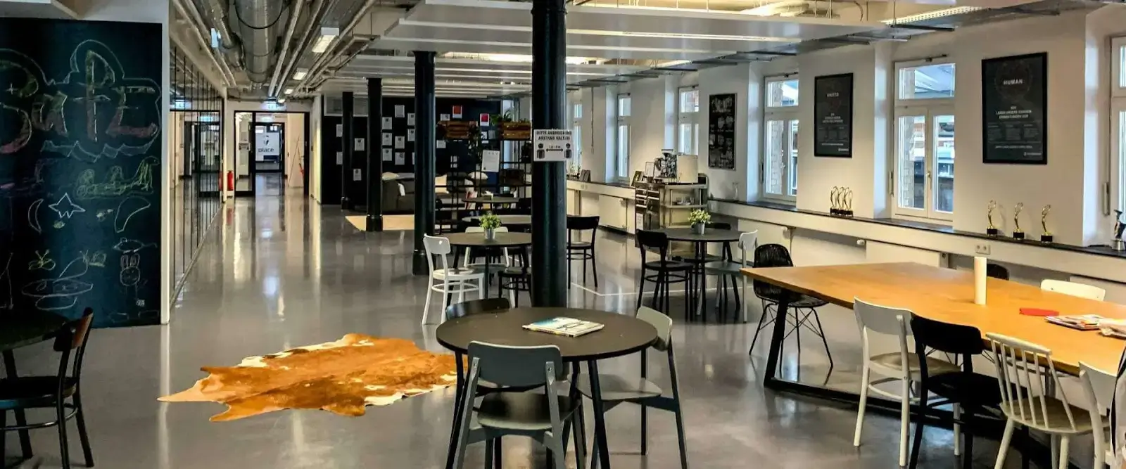 Rivvers Coworking Ludwigsburg City interior photo 10