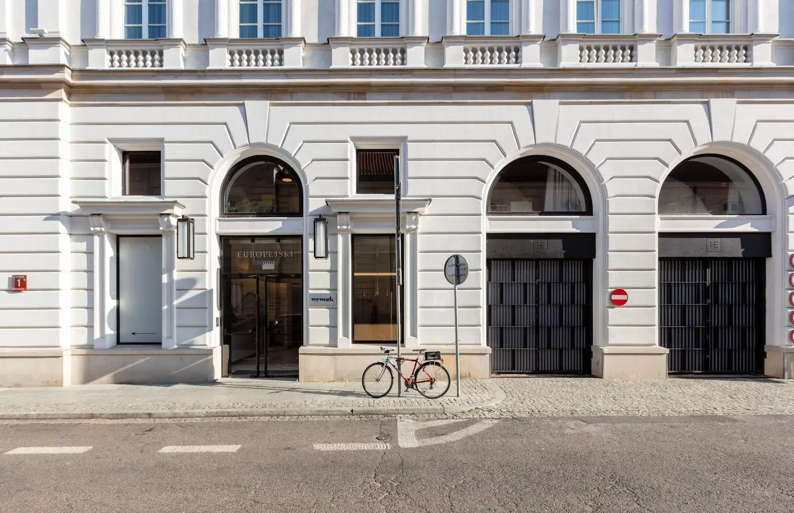 WeWork Hotel Europejski interior photo 9