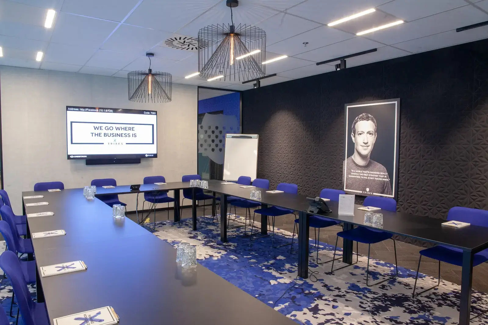 Tribes Amsterdam South Axis ITO interior photo 2