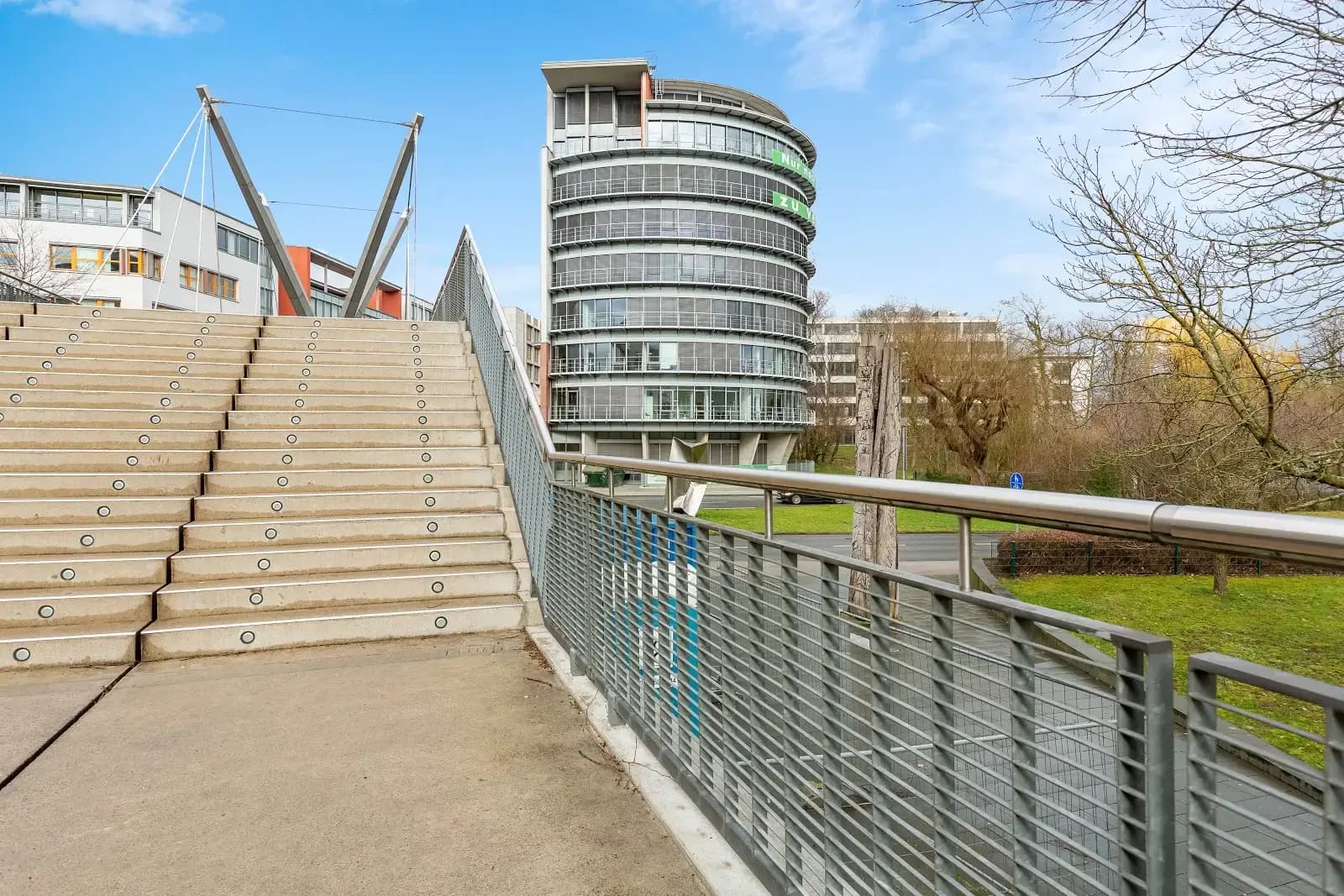 Rivvers Coworking Bad Homburg City interior photo 9