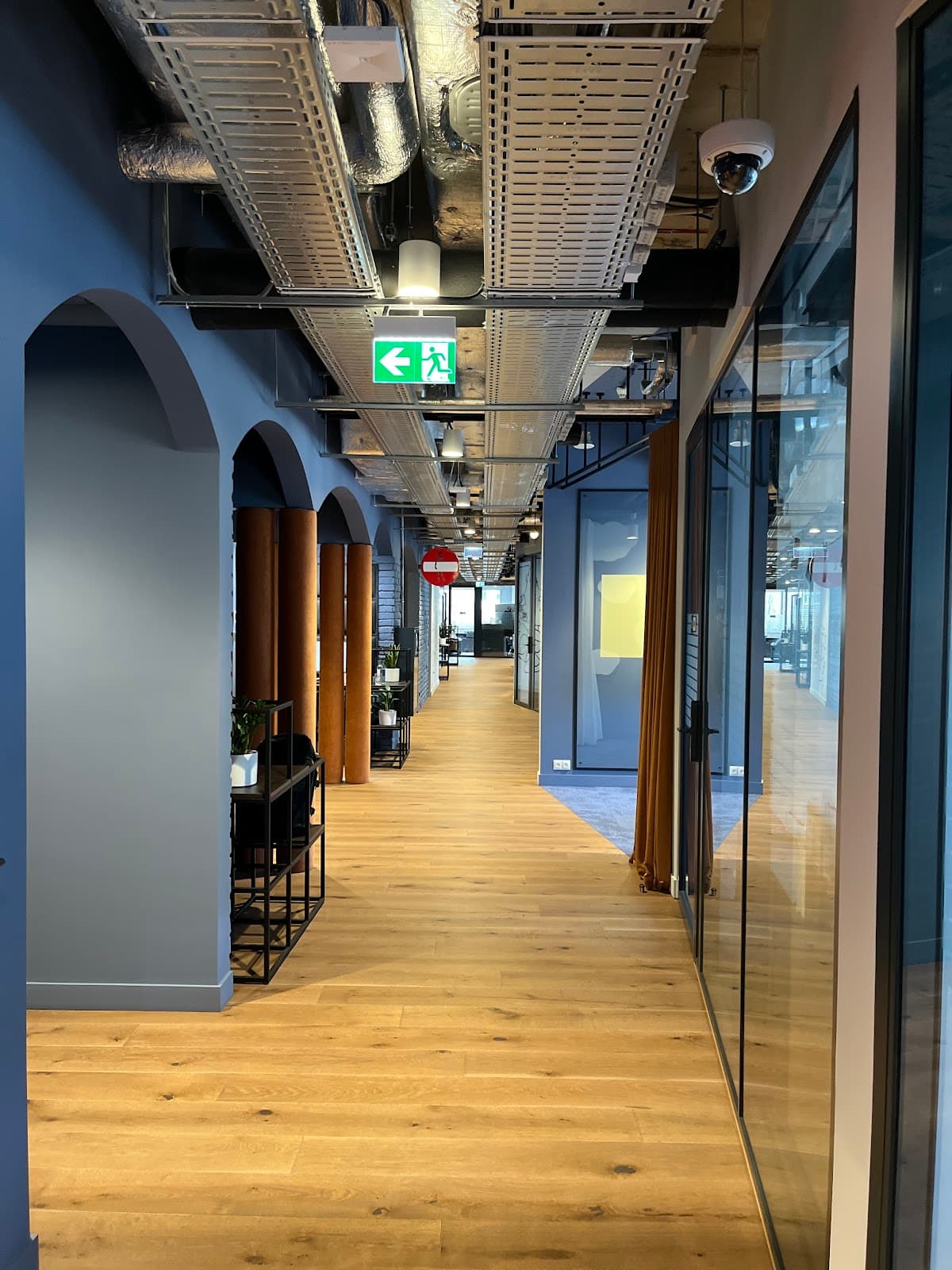 Brain Embassy Skierniewicka interior photo 2