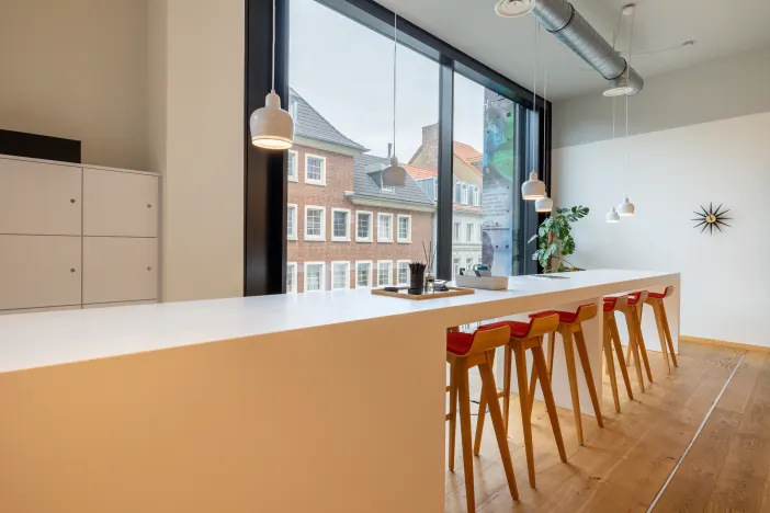 Regus Hamburg Chilehaus interior photo 4