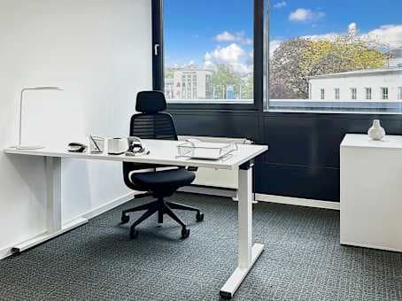 Regus Bonn Bornheimer Straße interior photo 9