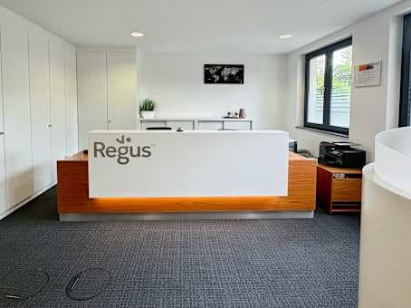 Regus Karlsruhe Park Arkaden interior photo 5