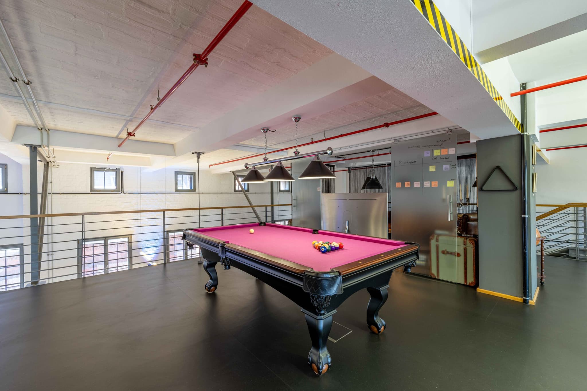 Thunderbolt Collective Kreuzberg interior photo 13