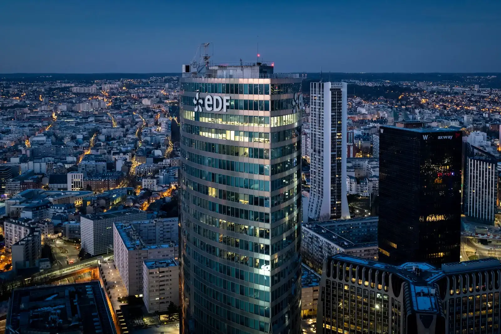 Morning, La Défense interior photo 2