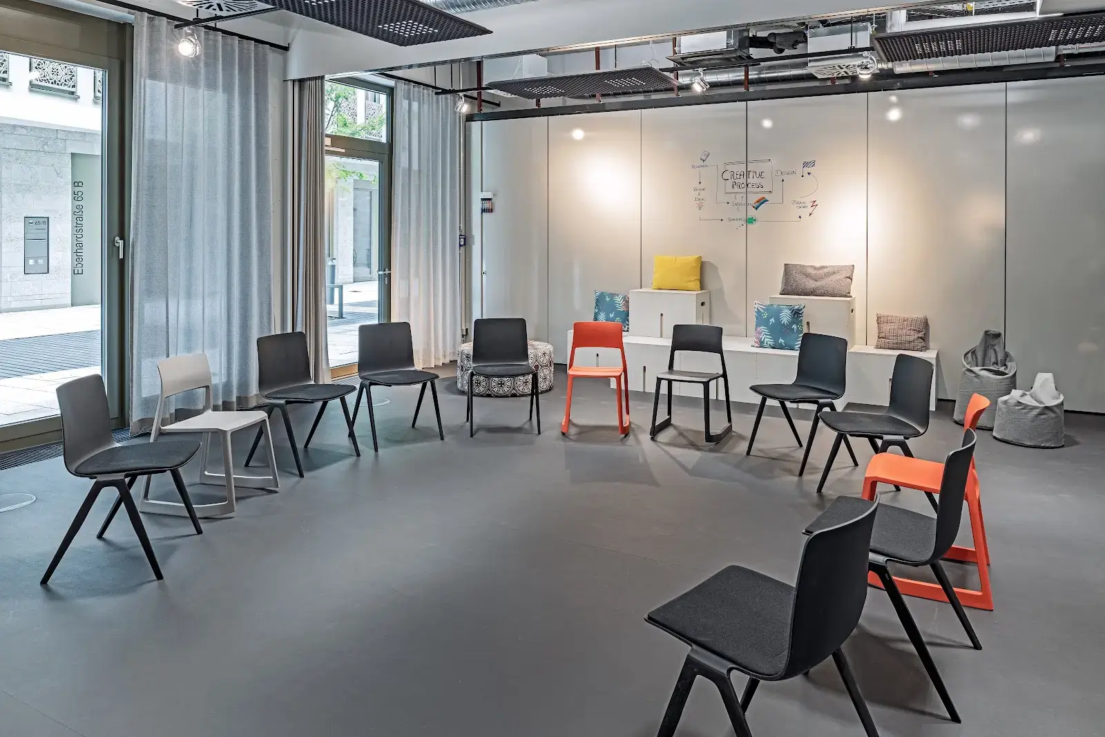 Design Offices Stuttgart Eberhardhöfe interior photo 2