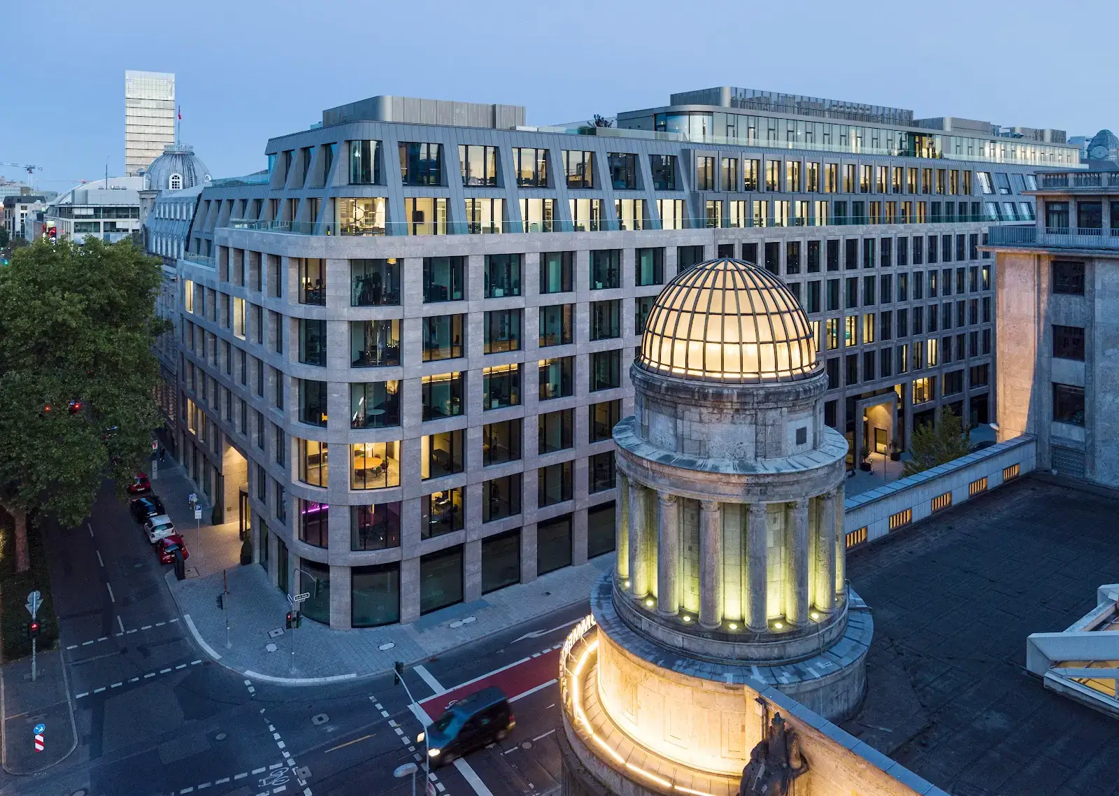 CONTORA Office Solutions · Düsseldorf · KÖ-Quartier interior photo 6