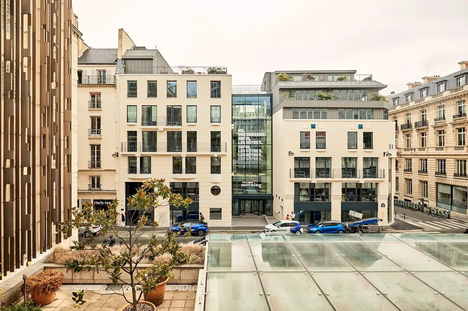 Morning, Laffitte interior photo 9