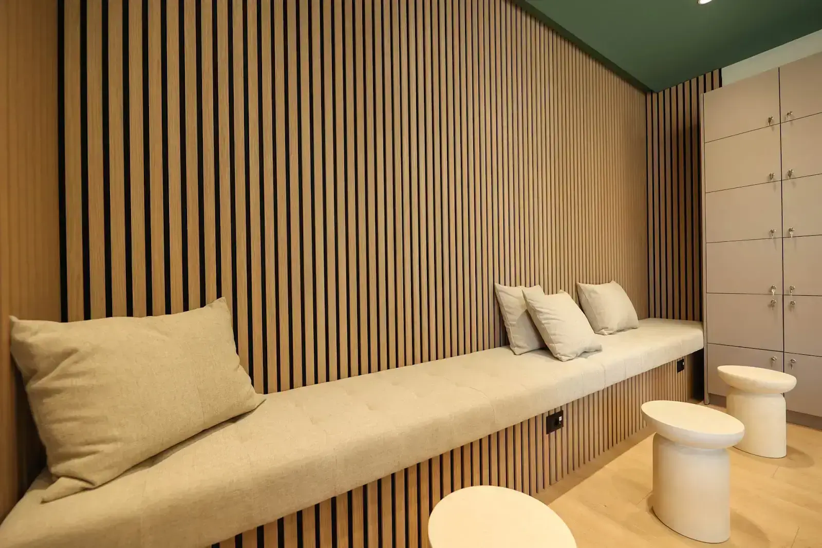 Quo Room interior photo 9