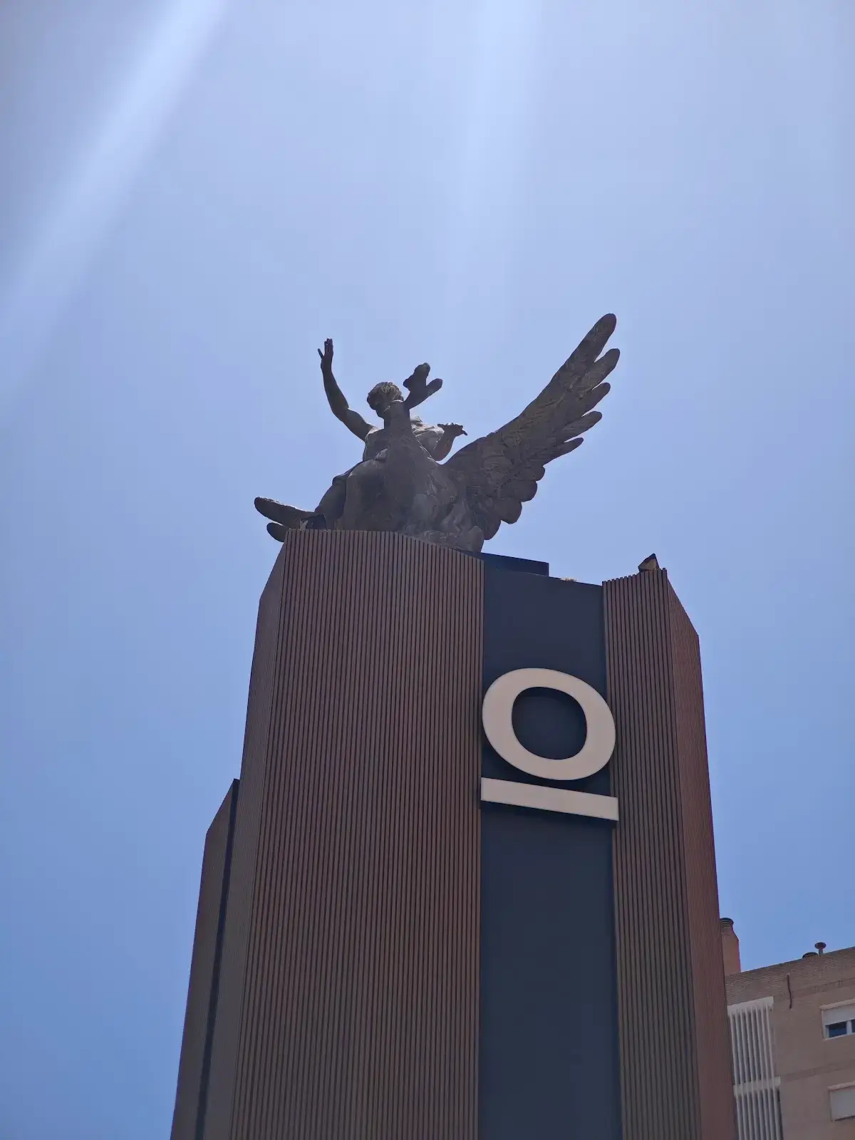 Monday Lehmberg interior photo 8