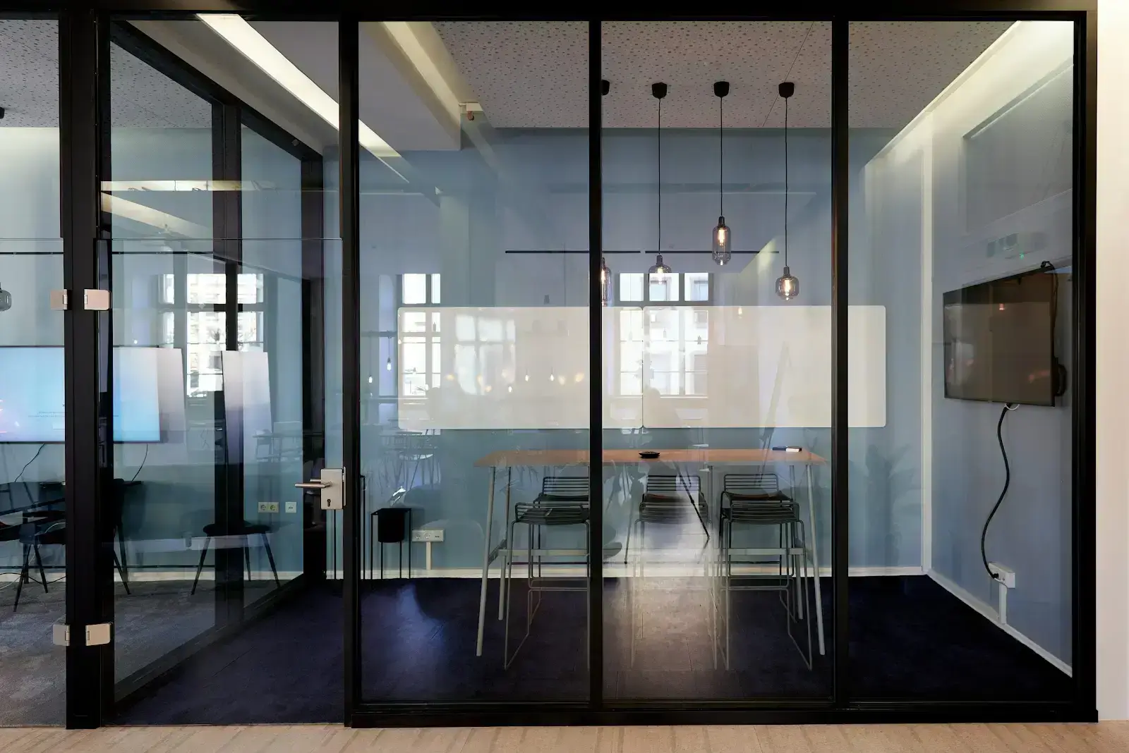 Tink Tank Coworking (Landfried) interior photo 7