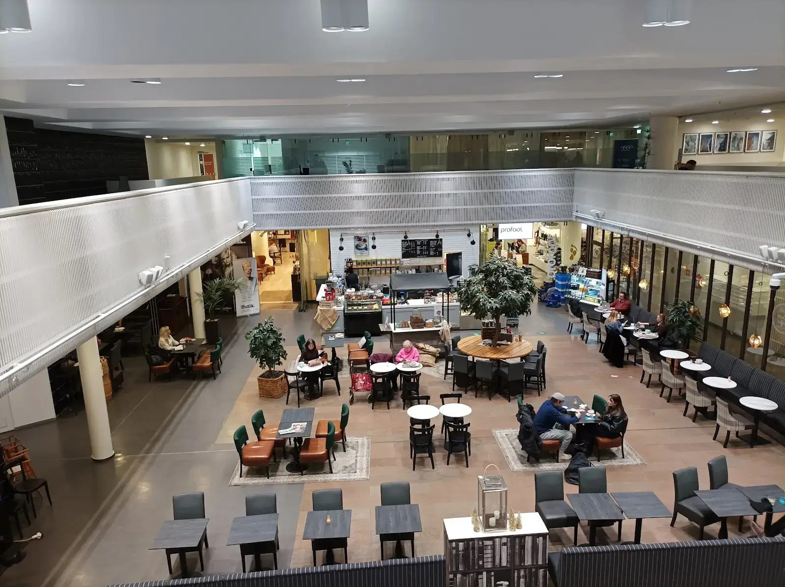 VillageWorks Sähkötalo interior photo 4