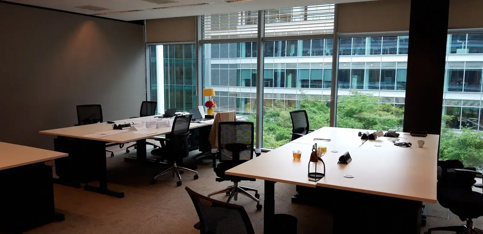 Tribes Amsterdam South Axis SOM interior photo 8