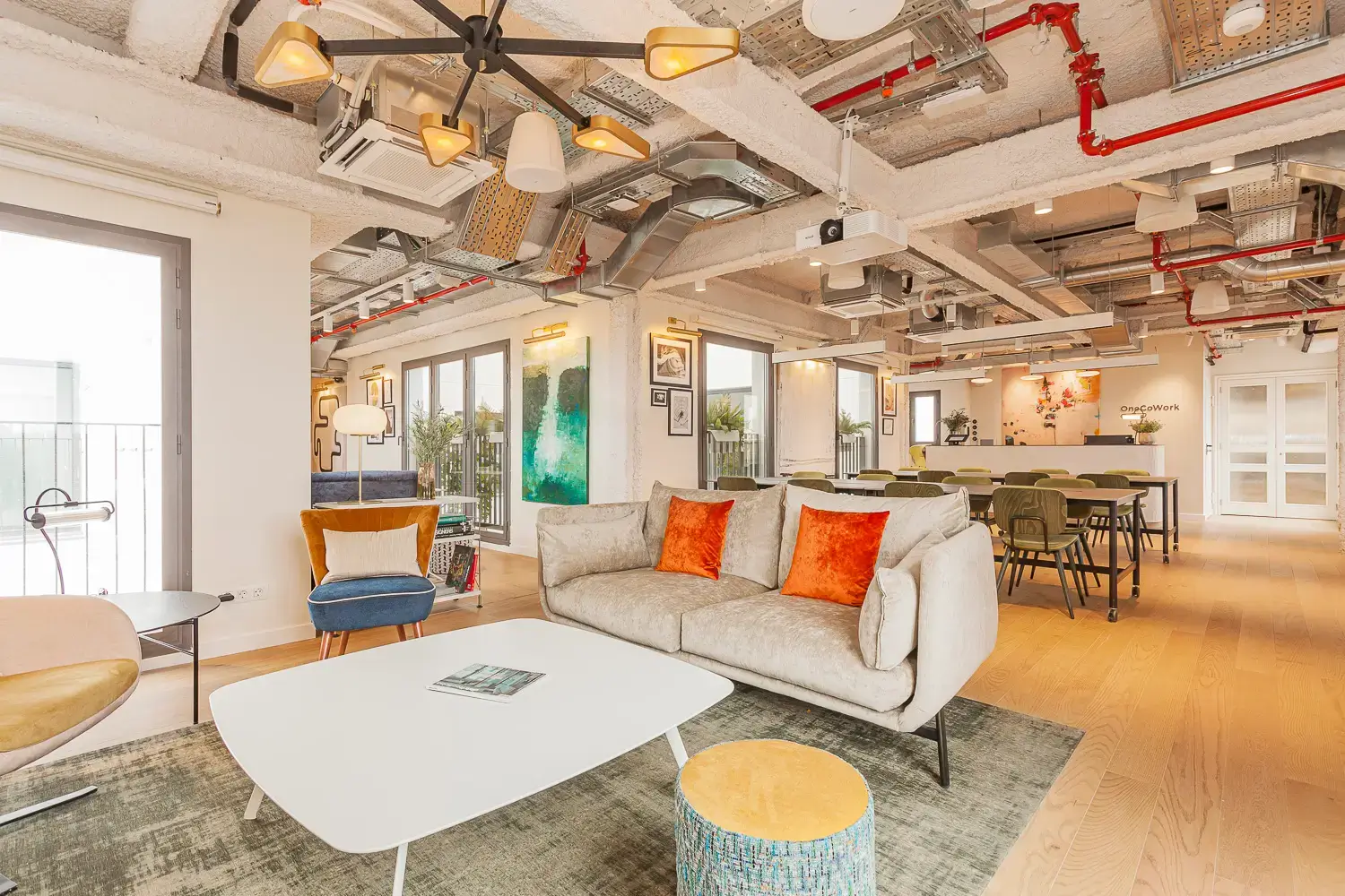 OneCoWork Portal de l´Ángel | Coworking Barcelona interior photo 8