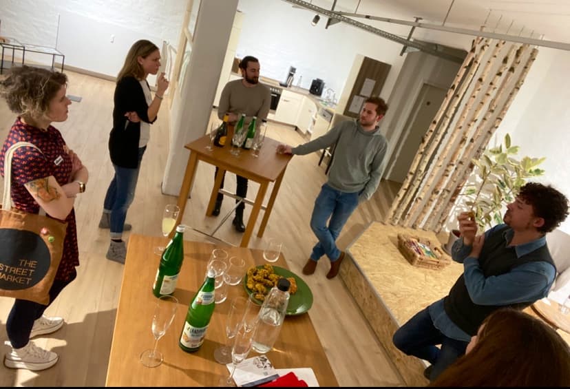 NUWOERK SPACE interior photo 11