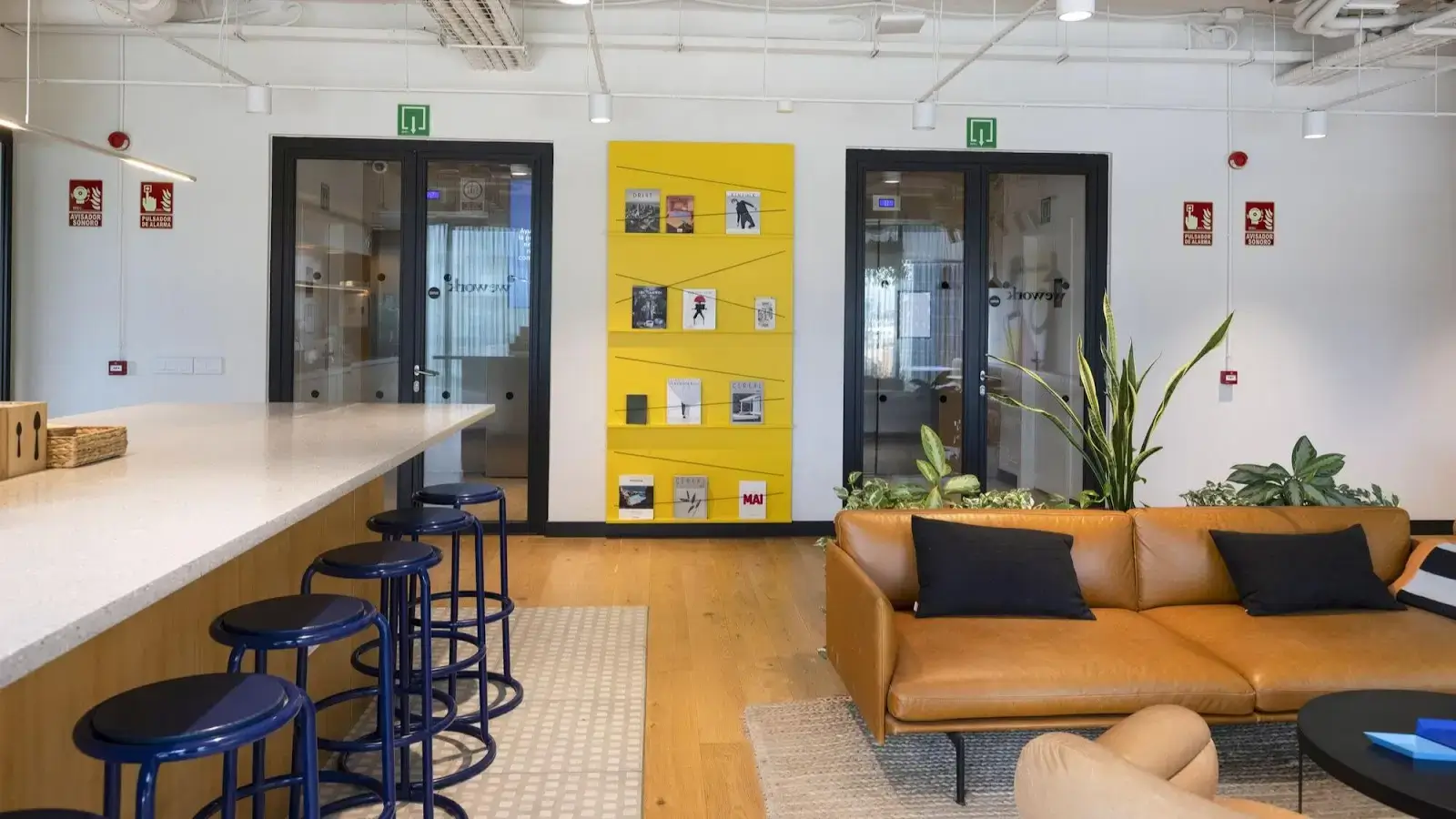 WeWork Glories interior photo 5