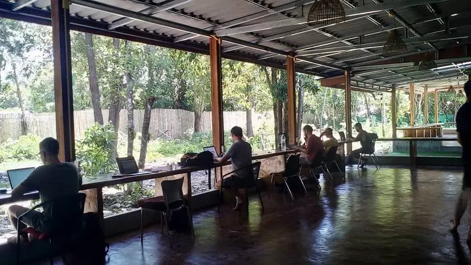 KoHub interior photo 6