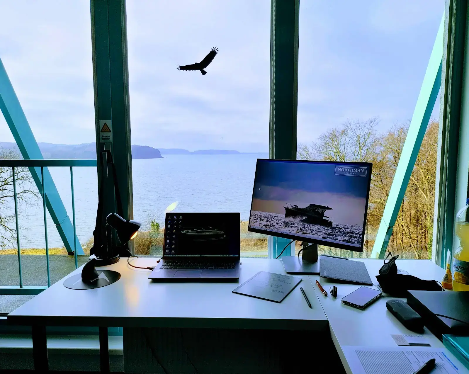 Project Bay interior photo 9