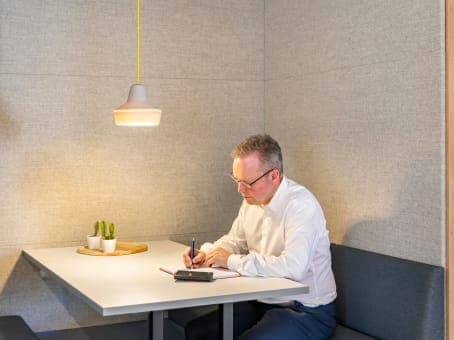 Regus Ismaning Docks Ismaning interior photo 4