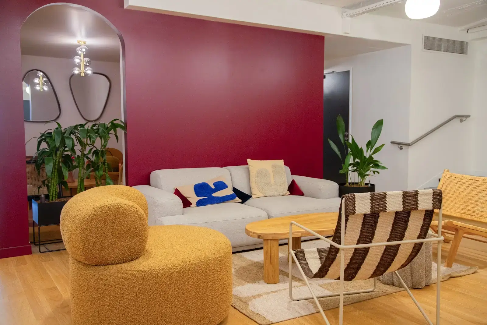 Morning, République-Boulanger interior photo 2