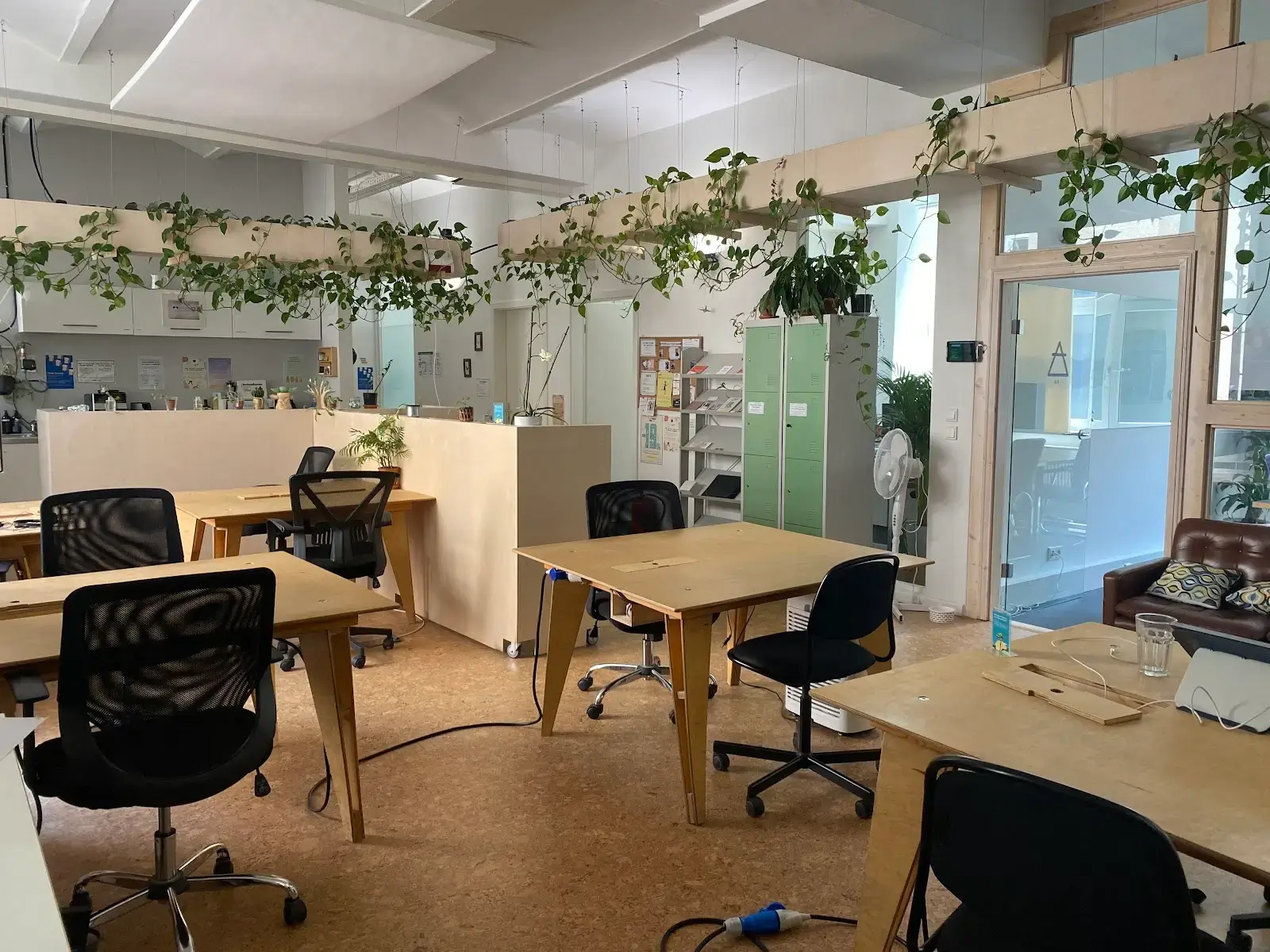 tuesday coworking Schöneberg interior photo 2