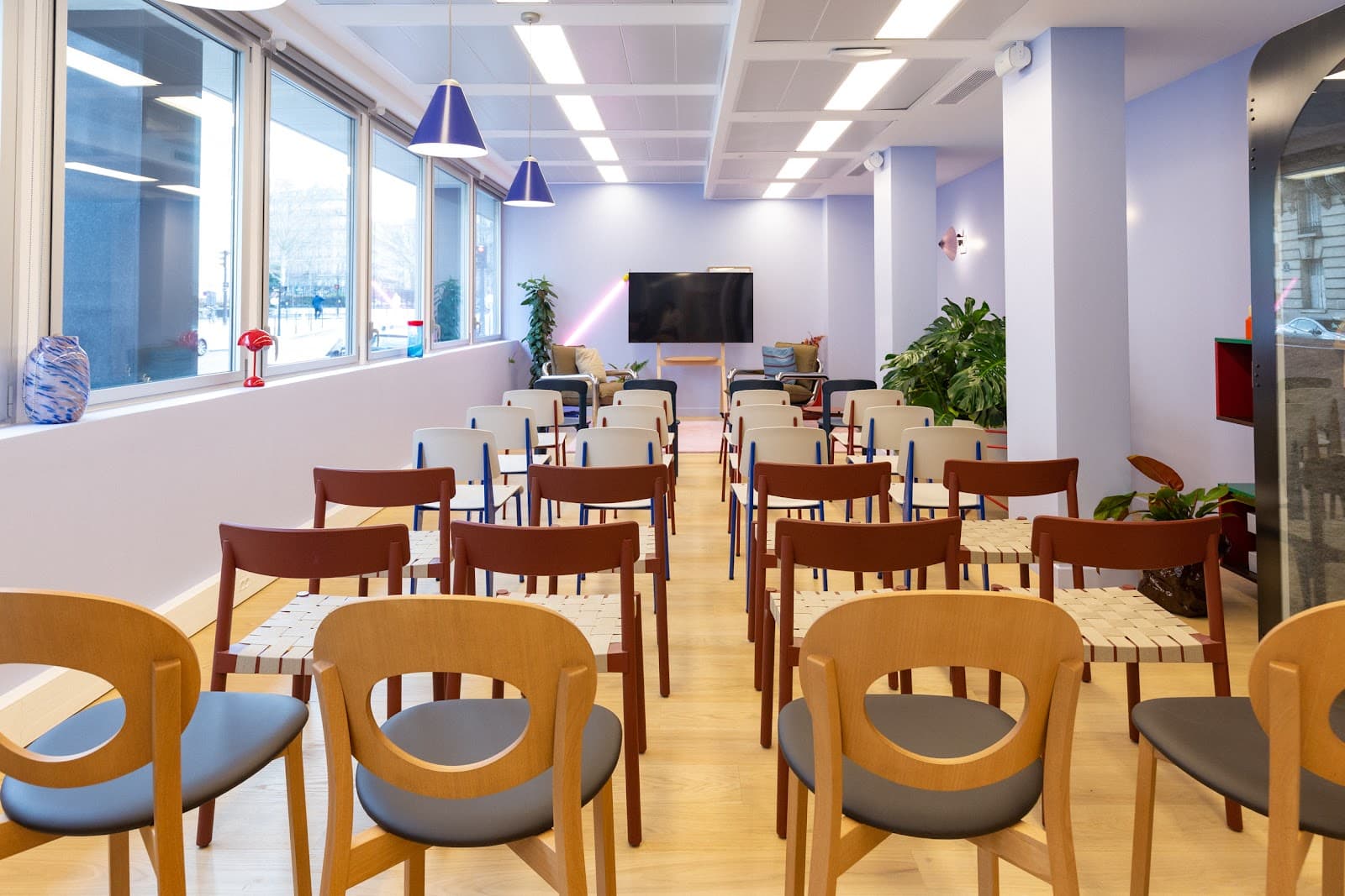 Morning, Pereire interior photo 3