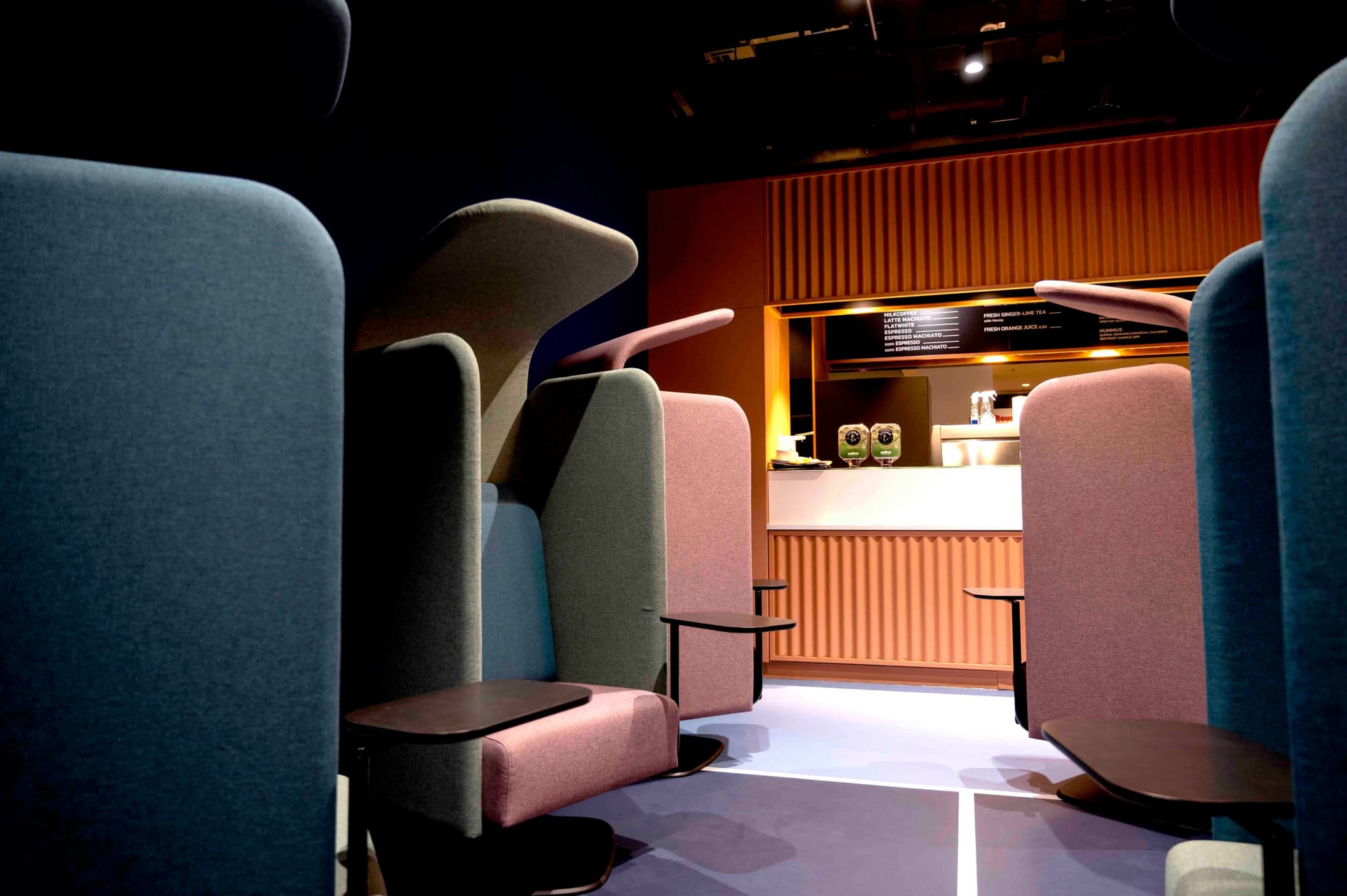 Nuuuork interior photo 3