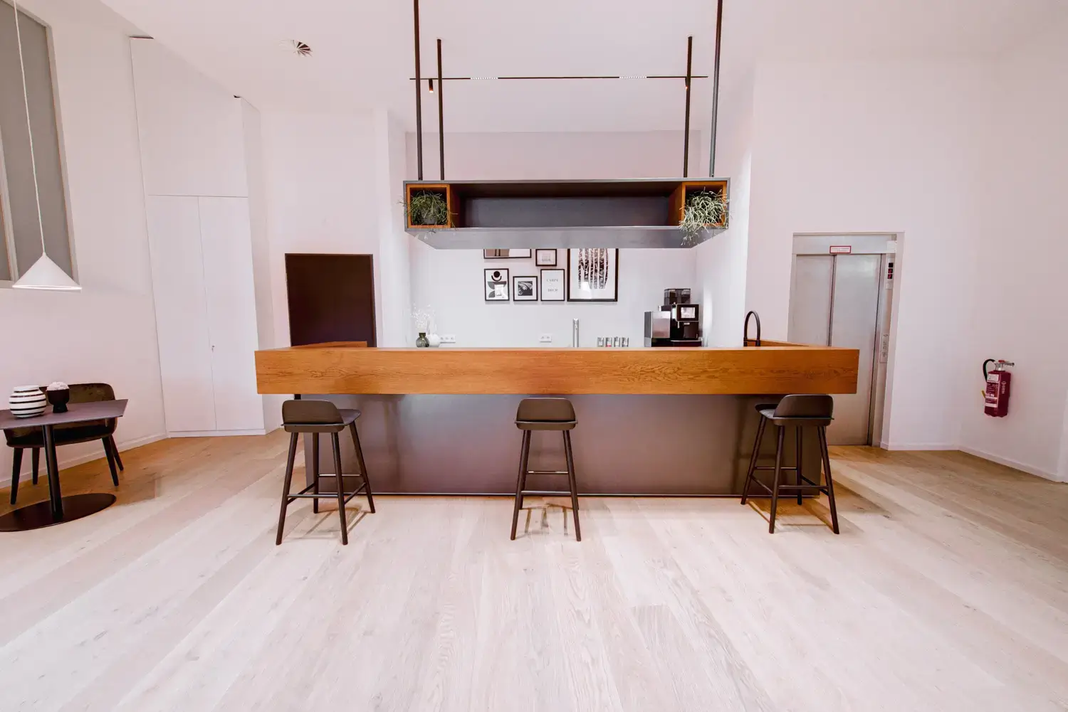 The Pier interior photo 9